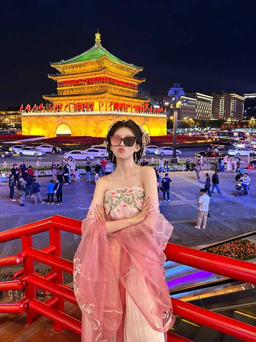 亲身体验西安私人导游服务，带你领略邂逅伴游与古城漫步的精彩